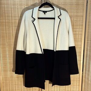 Talbots Petite Black and White Hip length Sweater Blazer medium
